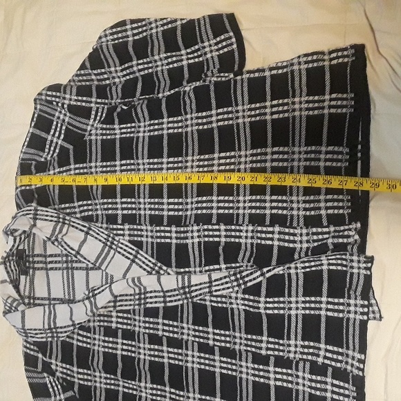 Ezin Black/Cream Checkered Open Front Shaw Collar Cardigan 2X - Picture 3 of 7